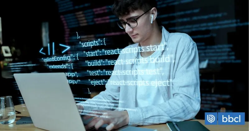Lanzan 11 mil becas gratis para aprender a programar en Python, IA y más