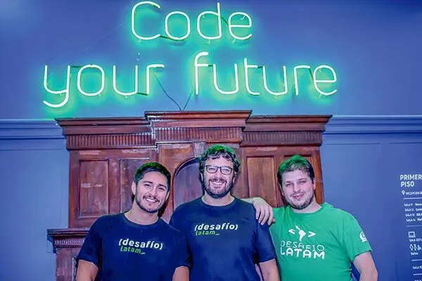 Desafío Latam cierra alianza con Globant y anuncia plan de expansión de su plataforma de educación tecnológica
